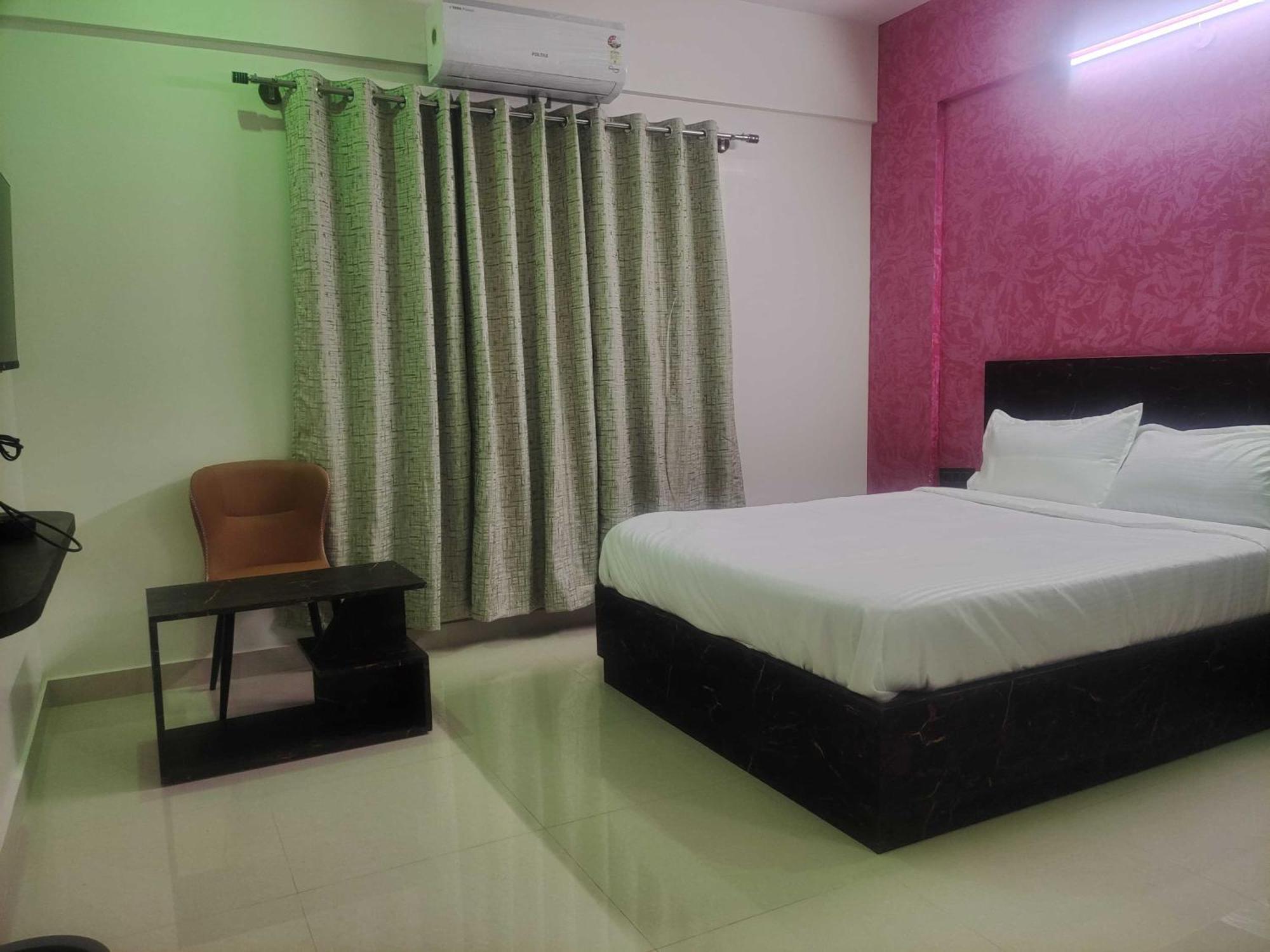 Hotel O Lakshmi Comfort Yelahanka Exteriér fotografie